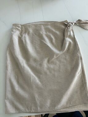 100% Linen Ralph Lauren Beige Tie-Waist Wrap Skirt